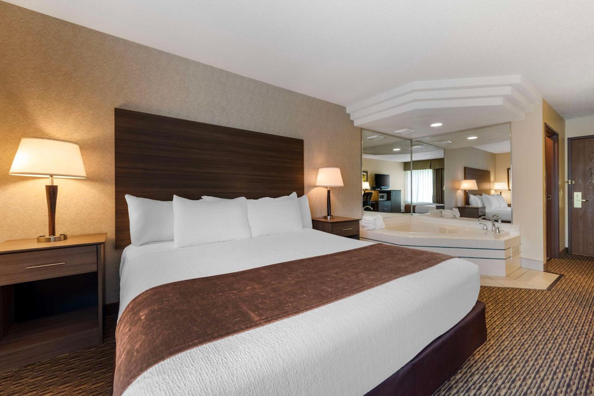 Best Western Spooner Riverplace Экстерьер фото