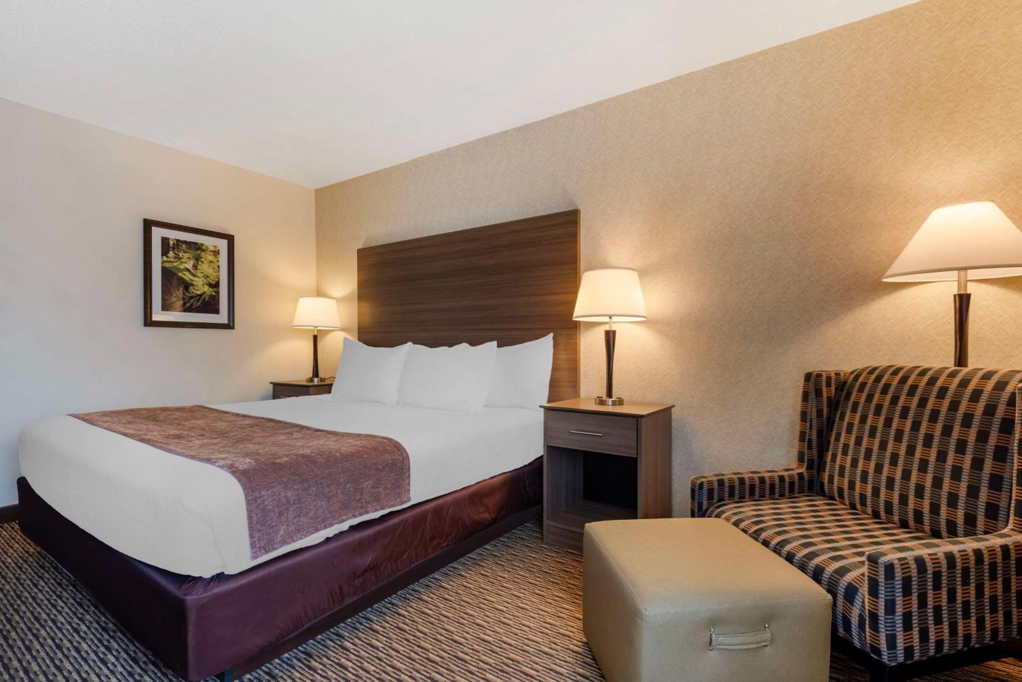 Best Western Spooner Riverplace Экстерьер фото